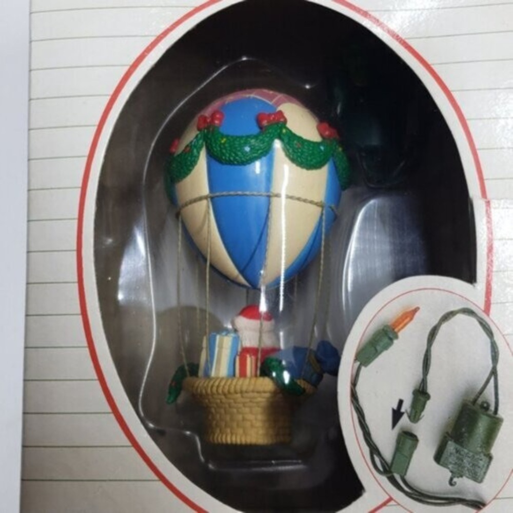 Noma Ornamotion Collectable Ornament 1989 Santa In A Hot Air